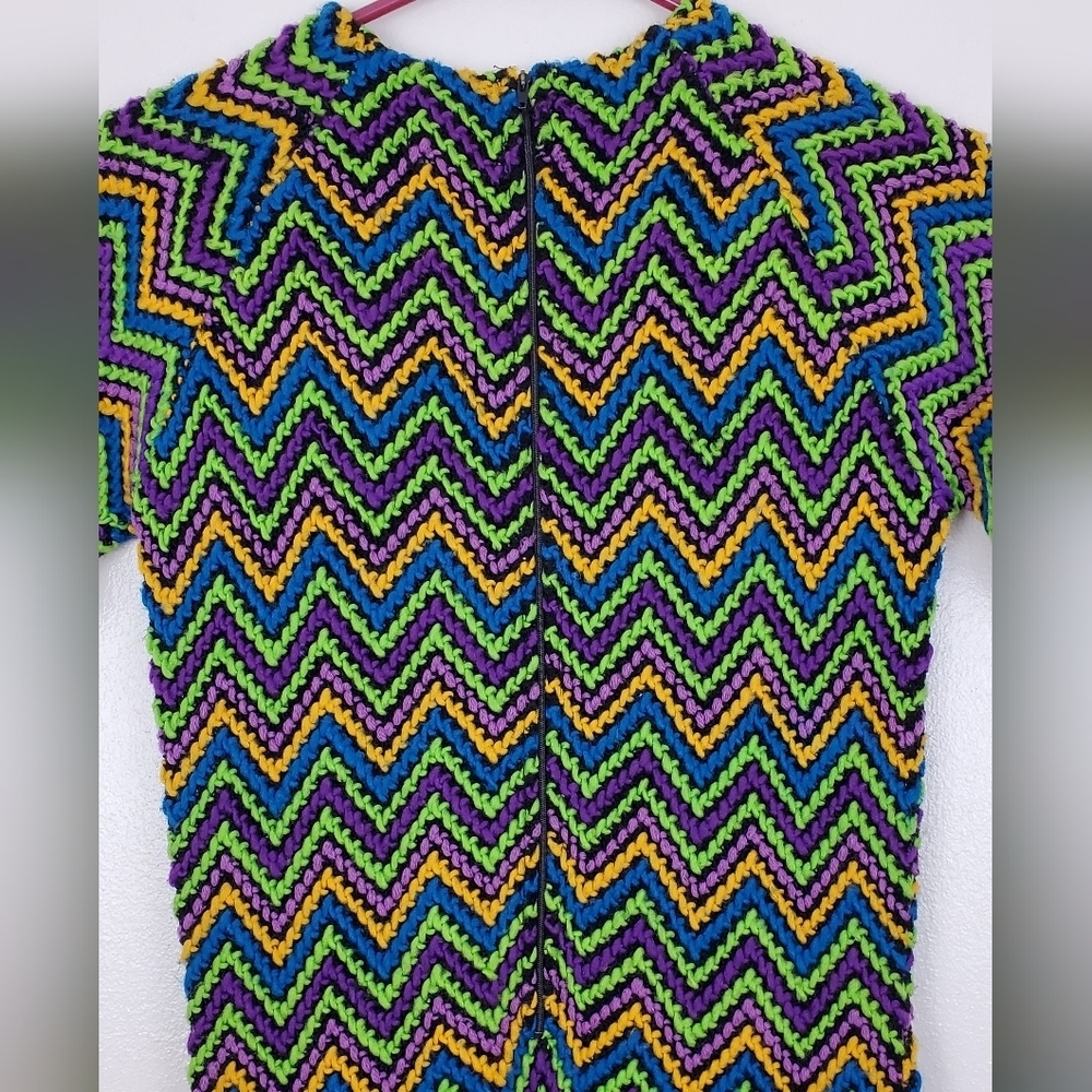 Helen Whiting Vintage Chevron Knit Dress 60s Go-Go Style Good Vintage Condition - Picture 3 of 9